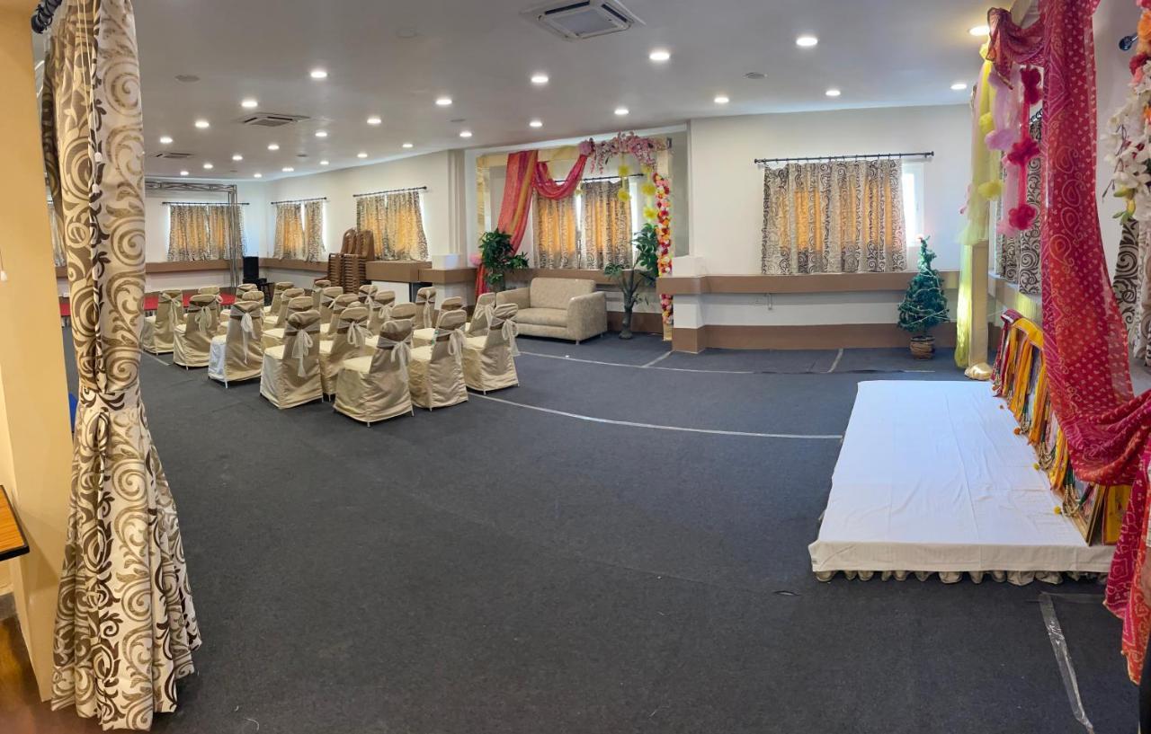Hotel Bandhan Residency Колката Екстер'єр фото
